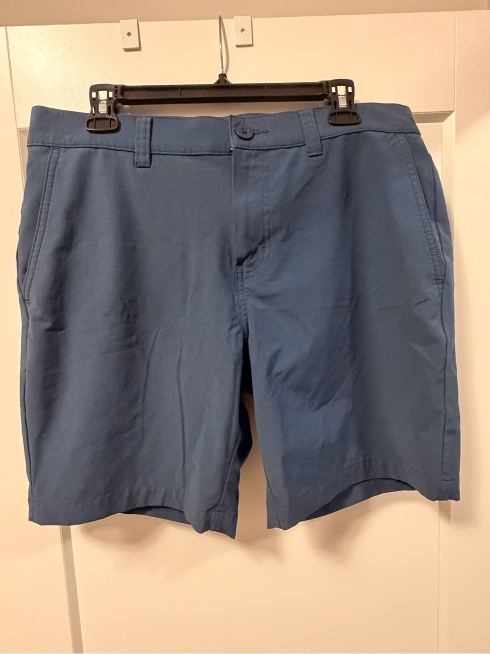 Travis Mathew Men's Blue Casual Shorts